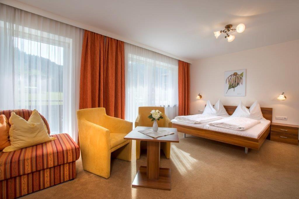 Garni Roesslhof Ξενοδοχείο Hollersbach im Pinzgau Εξωτερικό φωτογραφία